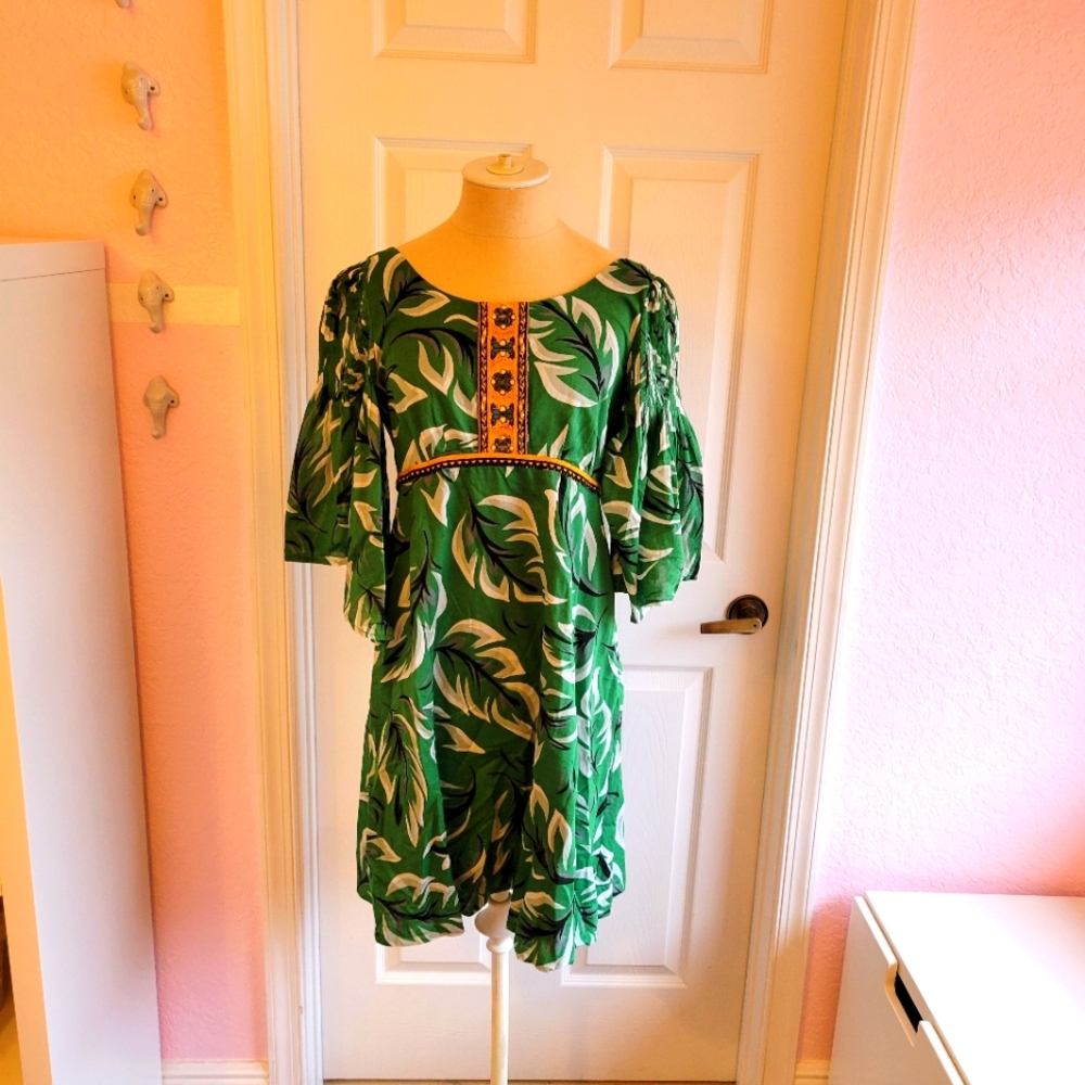 Vannessa virginia anthropologie Empire waist dress‎ Size 4 boho bell slee…